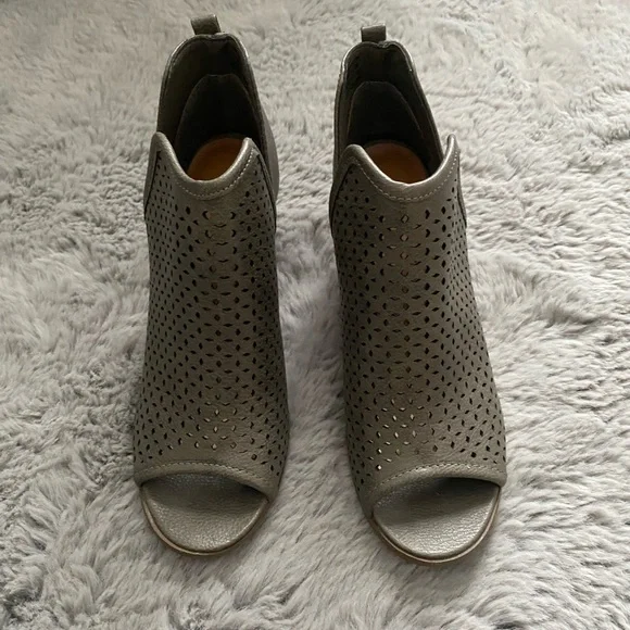 Open Toed Booties - Picture 1 of 4